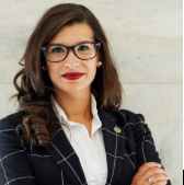 ErinMayeQuade.PNG